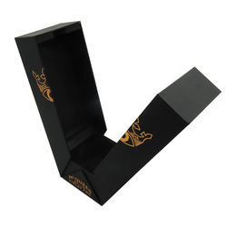 Cardboard Soft Touch Wine Bottle Gift Boxes ISO Liquor Bottle Gift Box