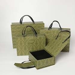 Art Paper Square Wine Box Recyclable ISO Rectangular Shape