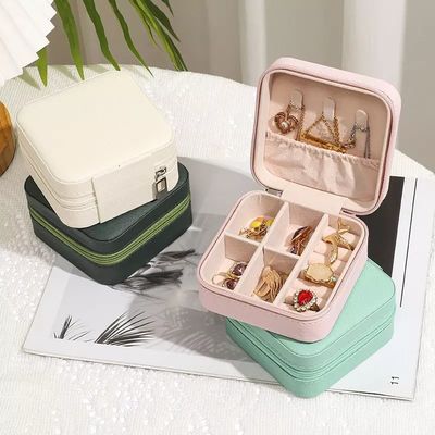 ODM Small Portable Jewelry Box Stud Earrings Greaseproof PU Leather