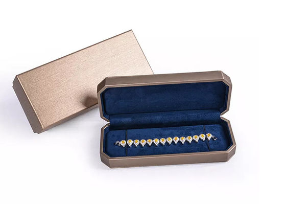 Sturdy PU Leather Box Khaki Paper Gift Box Packaging ISO9001