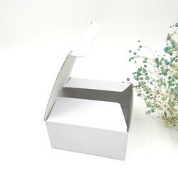 Daily Necessities Cardboard Packing Boxes OEM / ODM Corrugated Gift Box