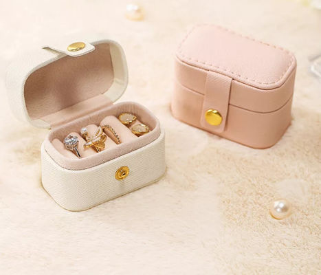ODM Mini Travel Jewelry Box Organizer Emboss PU Leather Portable SGS