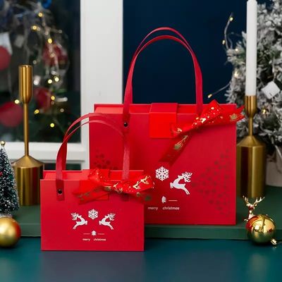 PMS Christmas Cardboard Gift Boxes ISO Coated Paper Corrugated Christmas Box