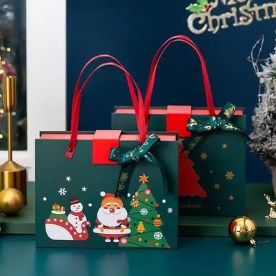 PMS Christmas Cardboard Gift Boxes ISO Coated Paper Corrugated Christmas Box