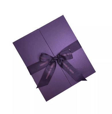 CMYK Clothes Packaging Box Compostable Paperboard Box Packaging Gift