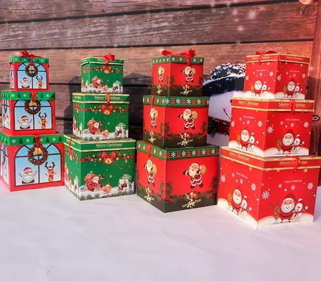 Lid And Base Christmas Cardboard Gift Boxes Christmas Decorations Box With Ribbon